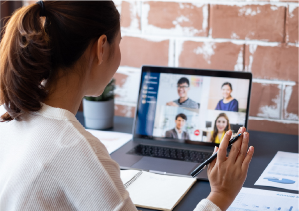 https://4788601.fs1.hubspotusercontent-eu1.net/hubfs/4788601/Ellipse%20Stock%20Website%20Images/49_04-Suported%20listed%20companies_Engage%20stakeholders.jpg