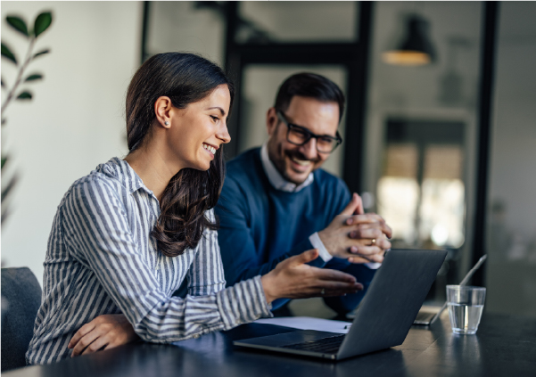 https://4788601.fs1.hubspotusercontent-eu1.net/hubfs/4788601/Ellipse%20Stock%20Website%20Images/58_03-Confidently%20manage%20evolving_Employee%20trading.jpg