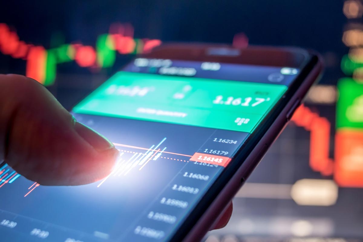 What Is A Closed Period Under MAR And How It Affects Trading