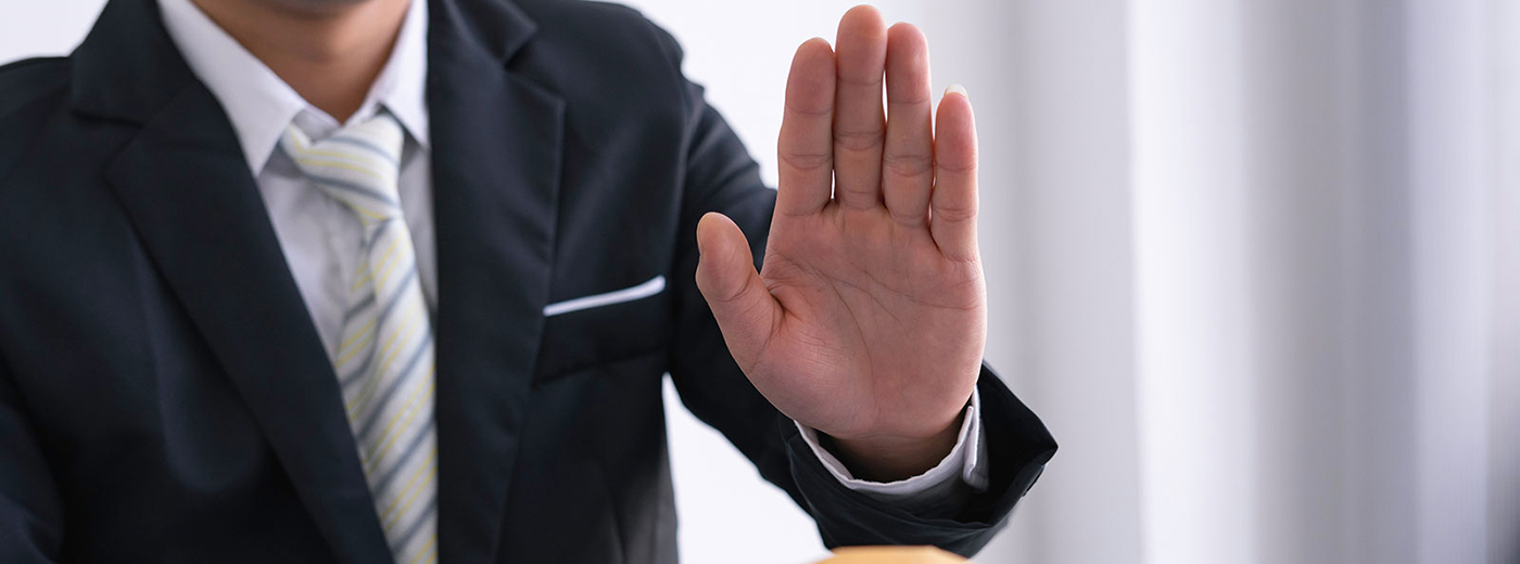 the-interpol-warrant-1