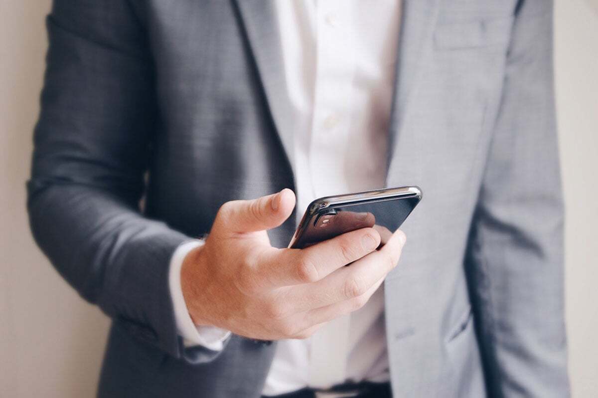 4 Interesting Examples of Whistleblowing in the Workplace