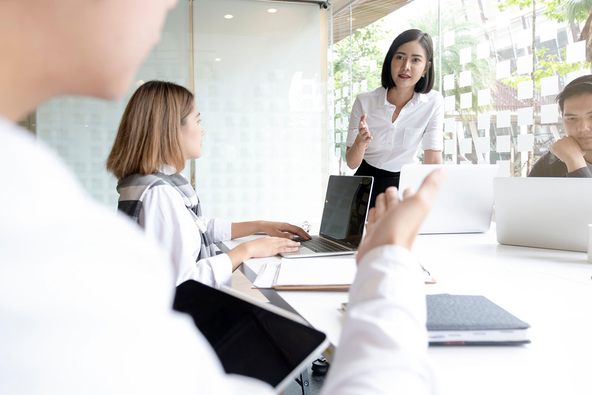 Gouvernance et management : quelle différence dans une entreprise ?