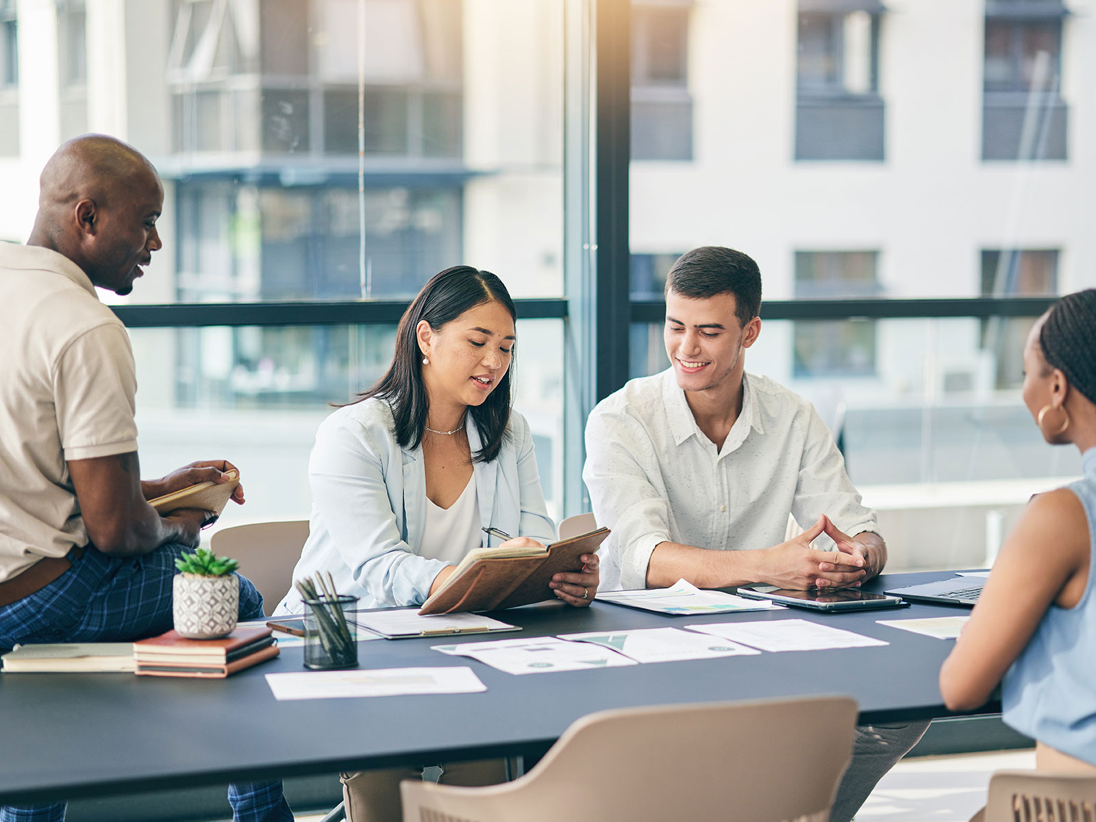 MAR & MiFID II: What You Need to Stay Compliant & Prevent Insider Trading