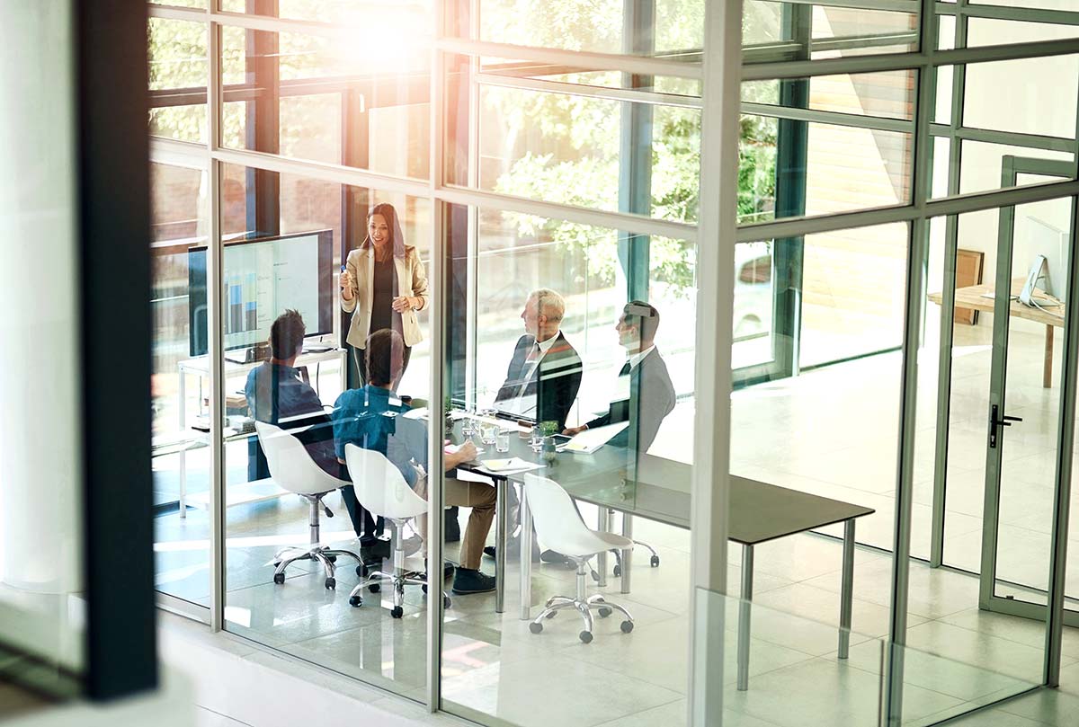 Comment rédiger un procès-verbal de commission : guide et modèle